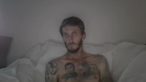 Snapshot of stix35 chatting on 01-14-26, 05:07 stix35 online show from 01-14-26, 05:07