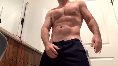 Snapshot of stlhotwifeguy chatting on 02-05-25, 04:03 stlhotwifeguy online show from 02-05-25, 04:03
