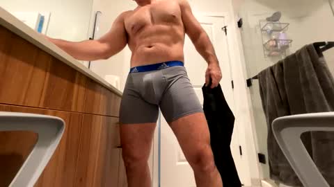 Snapshot of stlhotwifeguy chatting on 03-12-25, 08:41 stlhotwifeguy online show from 03-12-25, 08:41