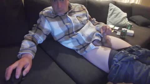 Snapshot of stoeprand92 chatting on 04-26-26, 01:14 stoeprand92 online show from 04-26-26, 01:14