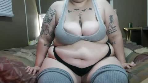 Snapshot of stonedbbw01 chatting on 07-13-26, 04:15 stonedbbw01 online show from 07-13-26, 04:15