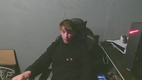 stonedpanda77 online show from 12-23-24, 03:18