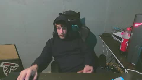 stonedpanda77 online show from 12-30-24, 05:04