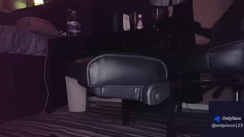 stoner394 online show from 10-20-25, 11:16