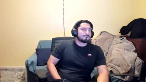 StonerFit online show from 07-11-26, 06:38