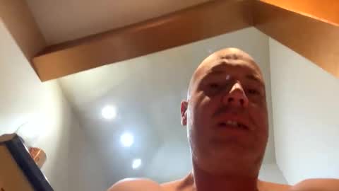 Snapshot of stoodley22 chatting on 10-07-25, 04:42 Stoodley22 online show from 10-07-25, 04:42