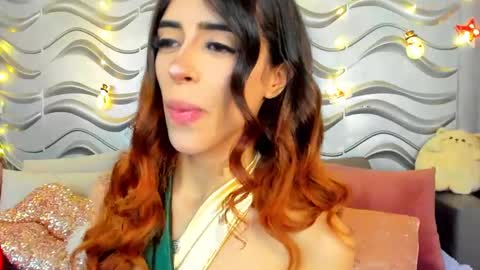 Snapshot of stormirusso chatting on 01-01-25, 02:19 Mar online show from 01-01-25, 02:19