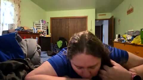 All alone tonight online show from 04-26-26, 02:59