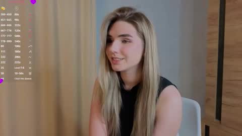 Snapshot of stormymuse chatting on 01-09-26, 05:15 Luna online show from 01-09-26, 05:15