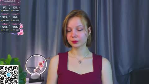 Snapshot of stormymuse chatting on 02-26-26, 01:21 Luna online show from 02-26-26, 01:21