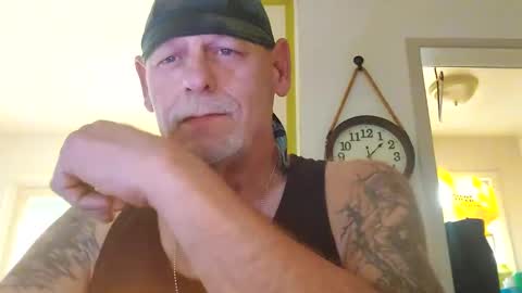 stormynorm14 online show from 10-18-25, 05:25