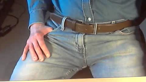 Snapshot of str8_dave chatting on 11-29-25, 03:59 Dave online show from 11-29-25, 03:59