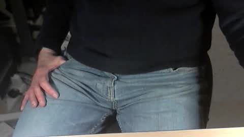 Snapshot of str8_dave chatting on 01-05-26, 08:45 Dave online show from 01-05-26, 08:45