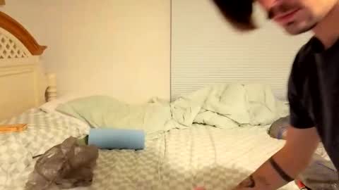 Snapshot of str8whiteboy21 chatting on 11-14-25, 01:26 str8whiteboy21 online show from 11-14-25, 01:26