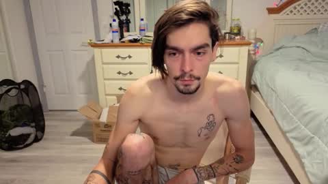 Snapshot of str8whiteboy21 chatting on 11-26-25, 06:42 str8whiteboy21 online show from 11-26-25, 06:42