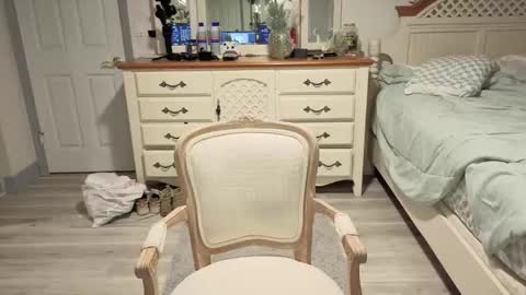 Snapshot of str8whiteboy21 chatting on 12-01-25, 06:40 str8whiteboy21 online show from 12-01-25, 06:40