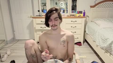 Snapshot of str8whiteboy21 chatting on 02-20-26, 08:20 str8whiteboy21 online show from 02-20-26, 08:20