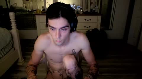 str8whiteboy21 online show from 05-12-26, 04:09