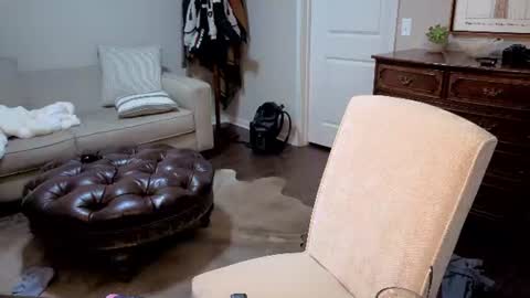 Snapshot of str8whiteboy21 chatting on 06-24-26, 02:10 str8whiteboy21 online show from 06-24-26, 02:10