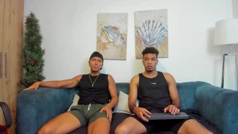 straight__friends online show from 04-28-26, 02:33