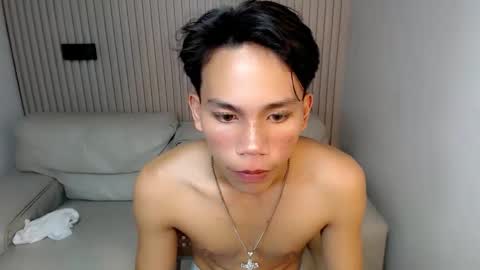 James online show from 04-12-26, 03:17