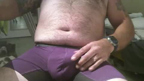 Snapshot of straightstroker81 chatting on 05-21-26, 09:05 straightstroker81 online show from 05-21-26, 09:05