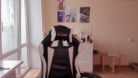 Ray online show from 01-14-25, 08:41