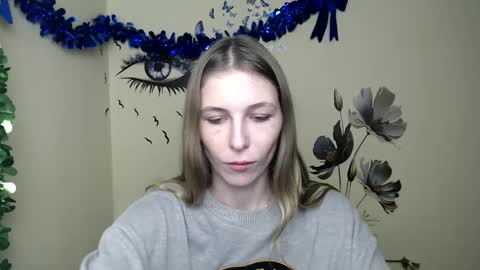 Snapshot of stranger_giirl chatting on 01-30-25, 07:15 Amalia online show from 01-30-25, 07:15