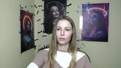 Snapshot of stranger_giirl chatting on 03-10-25, 04:03 Amalia online show from 03-10-25, 04:03