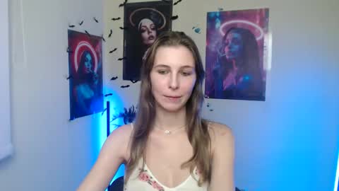 Snapshot of stranger_giirl chatting on 12-05-25, 02:03 Amalia online show from 12-05-25, 02:03