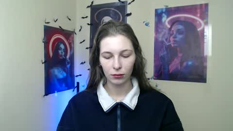 Snapshot of stranger_giirl chatting on 01-14-26, 07:14 Amalia online show from 01-14-26, 07:14