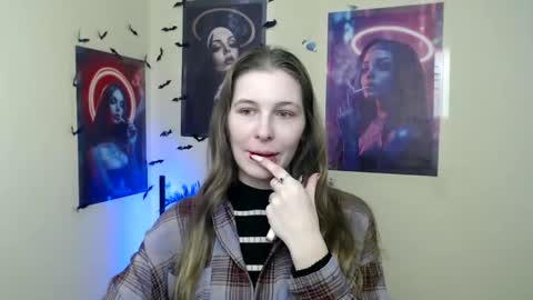 Snapshot of stranger_giirl chatting on 01-15-26, 07:24 Amalia online show from 01-15-26, 07:24