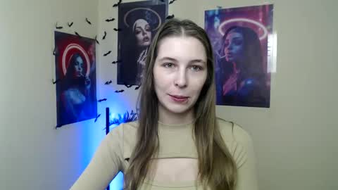 Snapshot of stranger_giirl chatting on 02-14-26, 07:05 Amalia online show from 02-14-26, 07:05