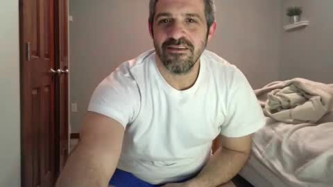 Snapshot of strangeratnight87 chatting on 02-09-26, 05:55 strangeratnight87 online show from 02-09-26, 05:55