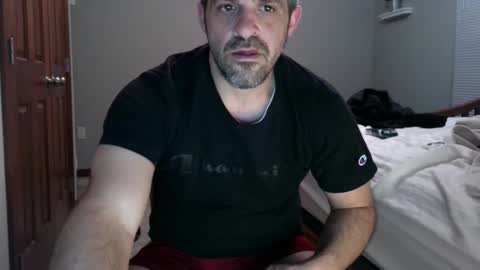 Snapshot of strangeratnight87 chatting on 03-31-26, 05:19 strangeratnight87 online show from 03-31-26, 05:19