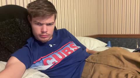 Snapshot of stratman301 chatting on 01-06-25, 03:09 stratman301 online show from 01-06-25, 03:09