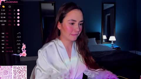 Laura online show from 01-23-25, 06:17