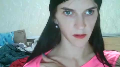 Strawberry Storm online show from 09-08-25, 05:23