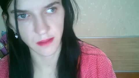 Strawberry Storm online show from 11-26-25, 11:33