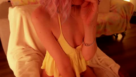 Strawberry Emma online show from 07-23-26, 11:46