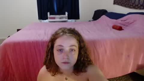 Strawberrylotsacake online show from 07-02-26, 06:47
