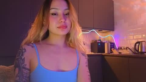 Tati and Lola online show from 02-21-26, 04:52