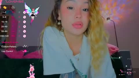Tati and Lola online show from 06-18-26, 09:14