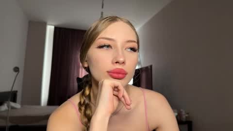 Streis  open pvt online show from 02-22-26, 08:46