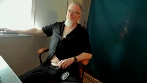 Snapshot of strip_m chatting on 05-13-26, 10:12 strip_m online show from 05-13-26, 10:12