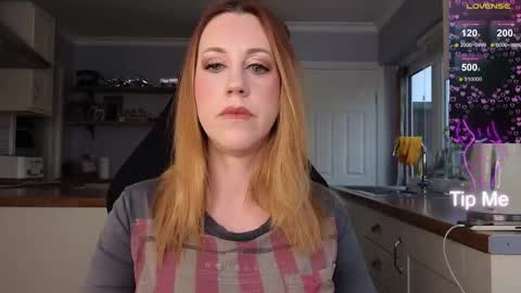 Amorina online show from 02-20-25, 10:27