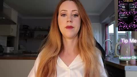 Amorina online show from 04-21-26, 09:15