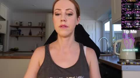 Amorina online show from 07-29-26, 11:30