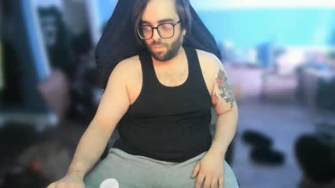 Johnny online show from 11-13-25, 05:56