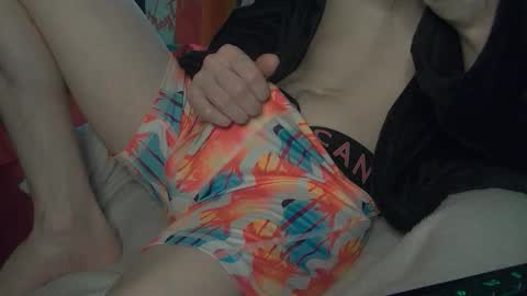 Snapshot of stroknmydong chatting on 12-16-25, 07:19 Dong Stroker online show from 12-16-25, 07:19